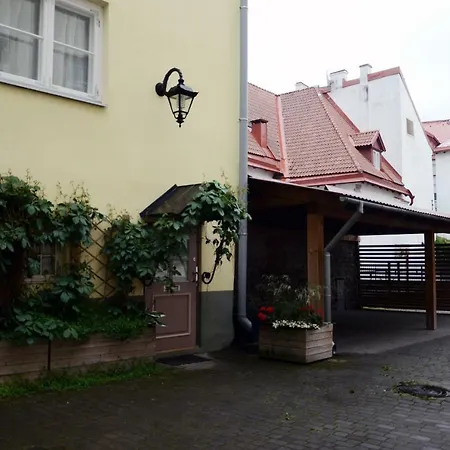 Cozy Flat In The Old Town * Ταλίν